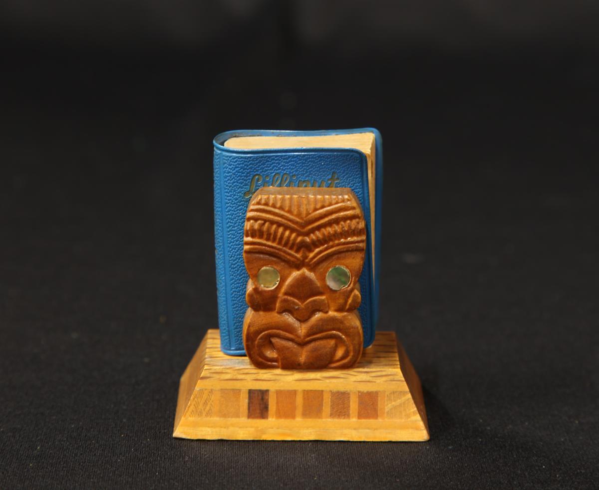 Maori place names lilliput dictionary with miniature book stand