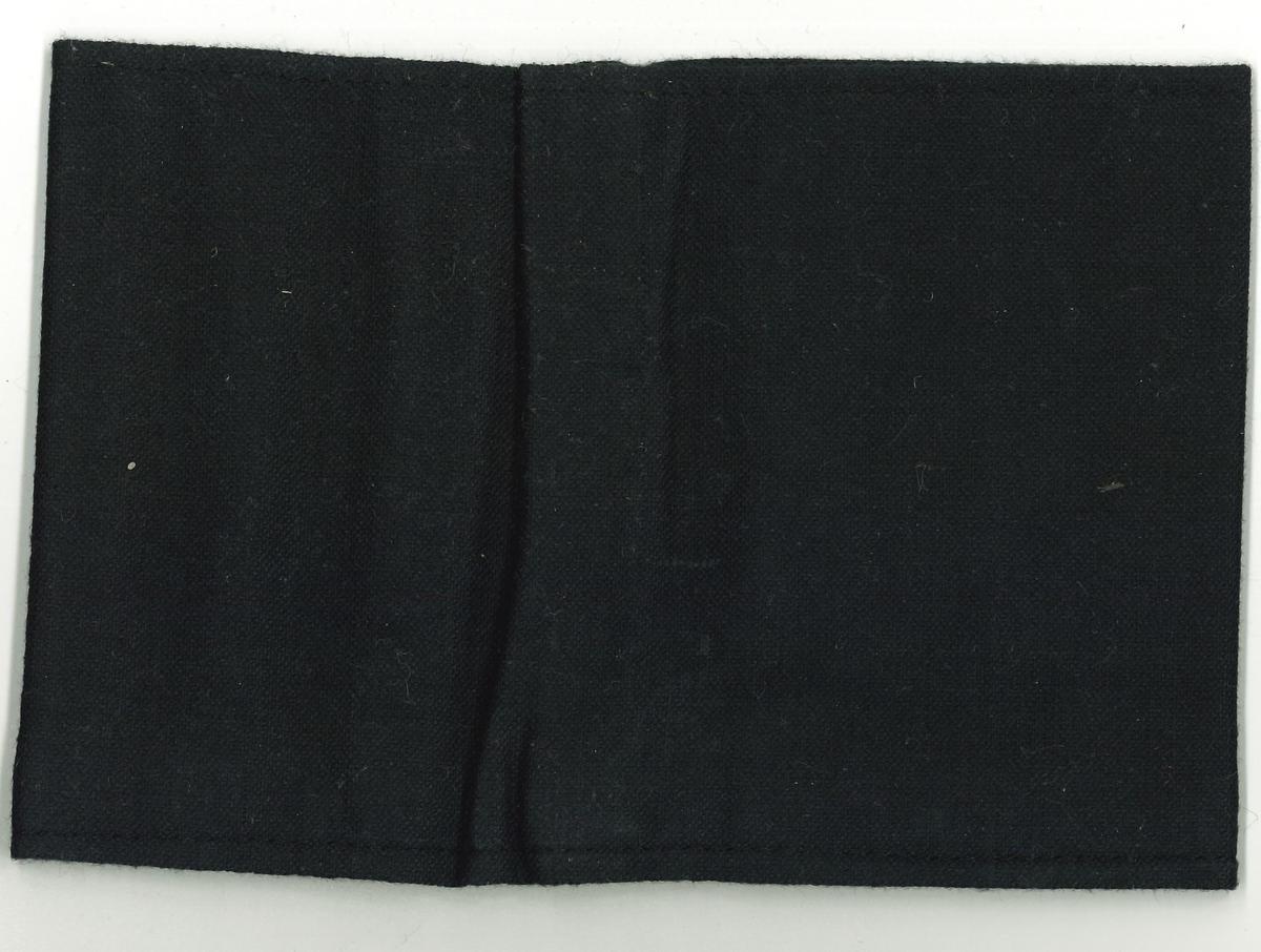 Black armband Waikato Museum